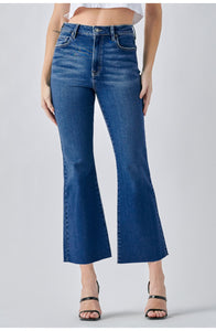 HIDDEN HAPPI DARK WASH FRAYED HEM CROP FLARE