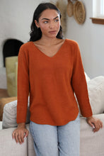 One Size V Neck Pullover Sweater - Rust
