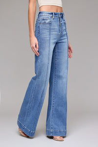 Hidden Medium Light Pintuck Flare