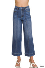 HIGH RISE 27.5 INSEAM WIDE LEG PINTUCK DENIM PANTS - DARK