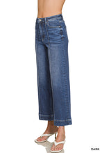 HIGH RISE 27.5 INSEAM WIDE LEG PINTUCK DENIM PANTS - DARK