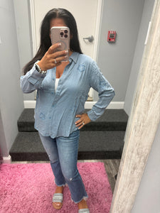 FRAYED STAR PATCH LONG SLEEVE TOP - BLACK OR BLUE