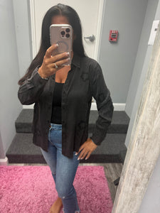 FRAYED STAR PATCH LONG SLEEVE TOP - BLACK OR BLUE