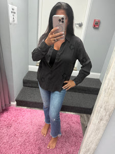 FRAYED STAR PATCH LONG SLEEVE TOP - BLACK OR BLUE