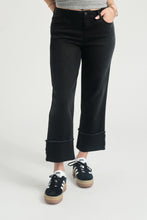 1822 Denim 29.5-25'' Mid-rise Roll Cuff Straight Leg Jean - Black