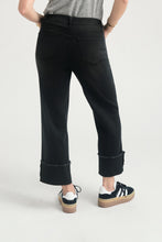 1822 Denim 29.5-25'' Mid-rise Roll Cuff Straight Leg Jean - Black