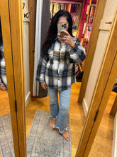Plaid Button-up Flannel Shirt - Navy/Blue