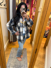 Plaid Button-up Flannel Shirt - Navy/Blue