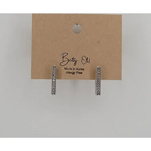 Rectangular Huggies Earrings - Gold