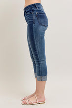 Judy Blue Dark Wash Cuffed Capri