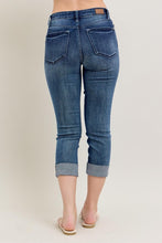 Judy Blue Dark Wash Cuffed Capri