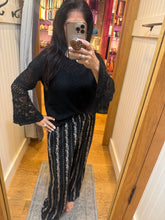 Printed Wide Leg Pants - Black