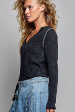 ✨ POL V-Neck Thermal Top - Black
