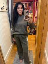 Vintage Havana Rust Brown W/ Tonal Brown Stripe Heather Fleece Mock eco