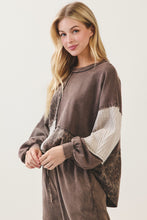 Mineral Washed Animal Knit Sweater Patched Block Sweatshirt - Natural or Ash Oak
