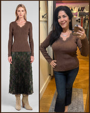 Metallic Ribbed Knit Scallop-neck Top - Brown