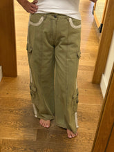 POL relaxed fit in twill with trim detail pointed solid pattern pants - Denim or Khaki Olive