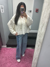 FRONT FRAYED CUT SEAM WIDE LEG WASHED DENIM JEANS