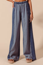 FRONT FRAYED CUT SEAM WIDE LEG WASHED DENIM JEANS