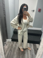 VINTAGE HAVANA CLOUD FLEECE FLARE PANT - SOUTH BEACH SAND
