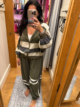 POL Balloon Sleeve Relaxed Fit Hoodie Zip Up Double Gauze Patch Jacket - Olive