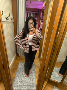 POL long sleeve regular fit hoodie sweater top in Berber with star print, stud point, rib band, slid open slit, reverse zipper, stripe pattern - Pink/Black