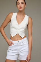 HIDDEN White 4in Inseam A Line Shorts