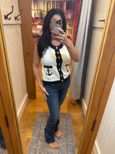 Contrast Anchor Sleeveless Knit Top - Ivory/Navy