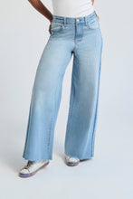 1822 Denim 27'' Wide Leg Jean W/ Shadow Side Stripe - Atlas