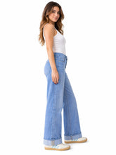 1822 Denim 30"- 27'' Slim Wide Leg Jean W/ Side Panel In Kitty Hawk