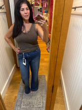 1822 Denim Illusion 29” Wide Leg Ankle Jean In Glory