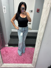 HIDDEN LIGHT WASH MOTO SEAMED STRETCH 33 IN INSEAM FLARE