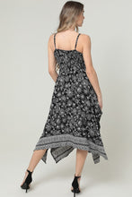 V Neck Hanky Hem Maxi Dress - Black