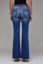 Hidden Ryan Medium Dark Stretch Low Rise 33in Inseam Bootcut
