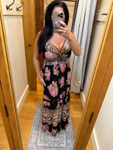 V Neck Twist Front Cut Out Lace Trim Maxi Dress - Black