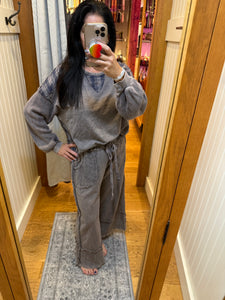 Mineralwash Wide Pants With Raw Hem Frayed Details - Grey