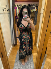 V Neck Hanky Hem Midi Dress With Lace Waist - Black