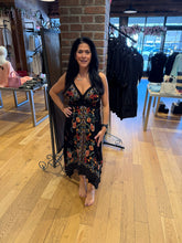 V Neck Hanky Hem Midi Dress With Lace Waist - Black