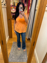 CRINKLE WASHED V-NECK SLEEVELESS TOP - ASSORTED COLORS
