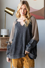 Oli & Hali Color block Notched V Neck Long Sleeve Pullover Top - Black Or Blue