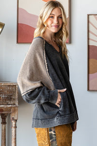Oli & Hali Color block Notched V Neck Long Sleeve Pullover Top - Black Or Blue