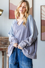 Oli & Hali Color block Notched V Neck Long Sleeve Pullover Top - Black Or Blue