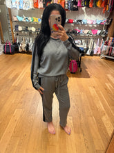 ARIELLA STRAIGHT LEG PANT W/ DETAIL IN SCUBA - BLACK/CHARCOAL
