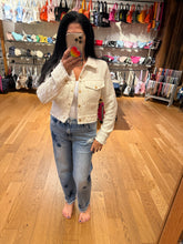 Monochromatic Tweed Fringe Edged Collar Jacket -= Cream/White