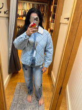 Sherpa Collar Contrast Quilted Denim Jacket - Lt Washed Denim