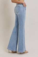 HIDDEN LIGHT WASH MOTO SEAMED STRETCH 33 IN INSEAM FLARE