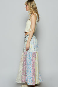 POL A-line body skirt in twill with button detail