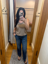 Risen High Rise Crop Straight Front Seam Detailed Jeans