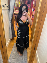 V Neck Tie Back Embroidered Midi Dress With Pockets - Black/Ivory