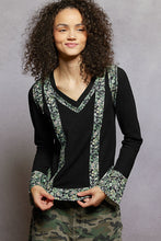 POL V-neck long sleeve regular fit top in rib - Assorted Colors